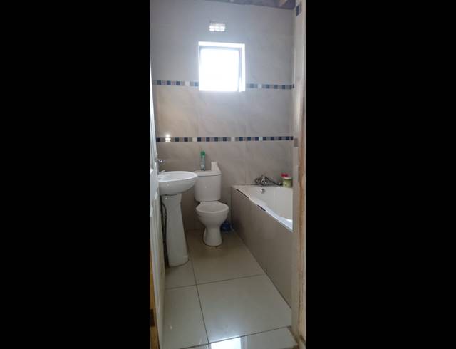 4 BEDROOM HOUSE FOR SALE IN EDENDALE H